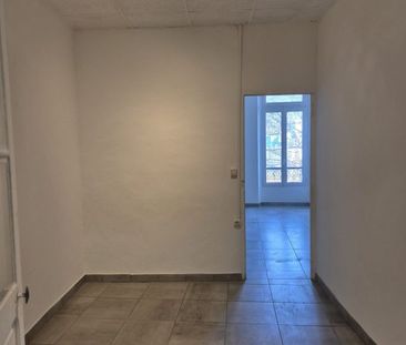 T1/2 Toulon Haute ville 29 m² - Photo 5