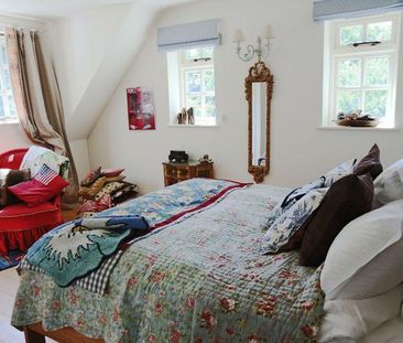 4 bedroom character property to rent - Photo 5