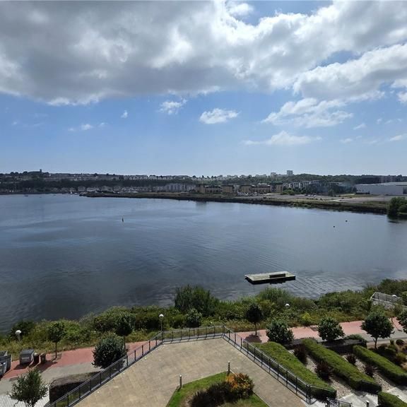 3 bedroom apartment to rent - Photo 1