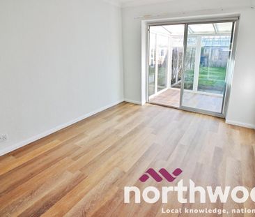 3 bedroom semi-detached house to rent - Photo 4