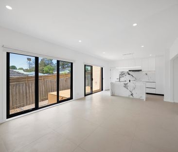 Experience Premium Townhouse Living in Kilsyth - Photo 6
