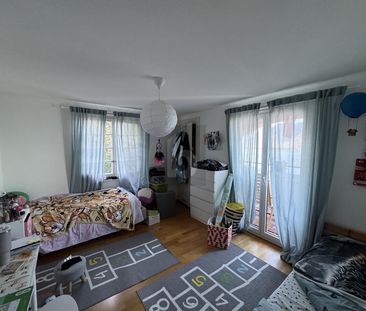 EN ATTIQUE AVEC VUE PANORAMIQUE ET BALCON - Photo 4