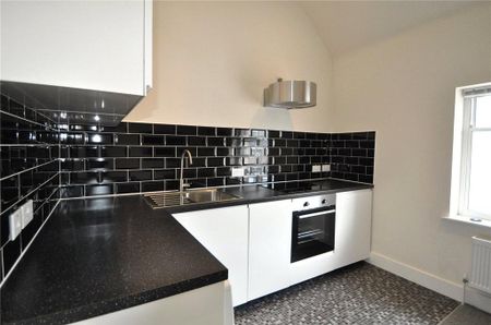 2 bedroom apartment to rent - Photo 5