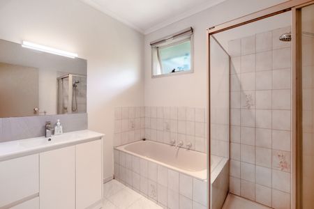 631 Nepean Highway, Brighton East VIC 3187 - House For Rent | Domain - Photo 2