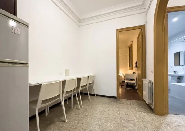 Carrer de Jonqueres, Barcelona, Catalonia 08003