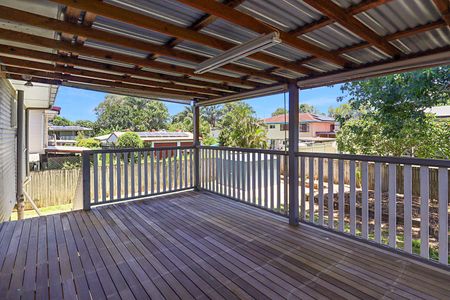 98 Bald Hills Road, Bald Hills QLD 4036 - House For Rent | Domain - Photo 5
