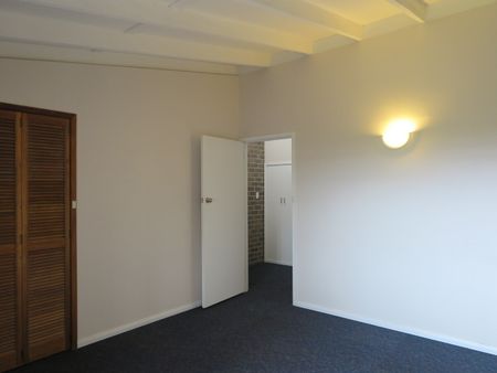 1/2 Davey Place South Hobart TAS 7004 Australia - Photo 3