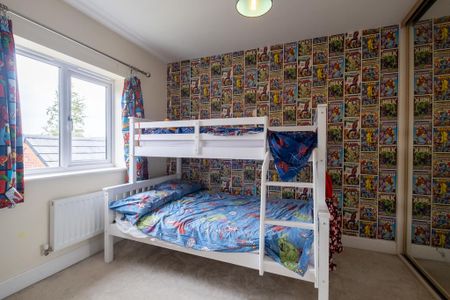 4 bedroom detached house to rent - Photo 5