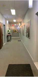 beau grand 4 1/2 - Photo 3