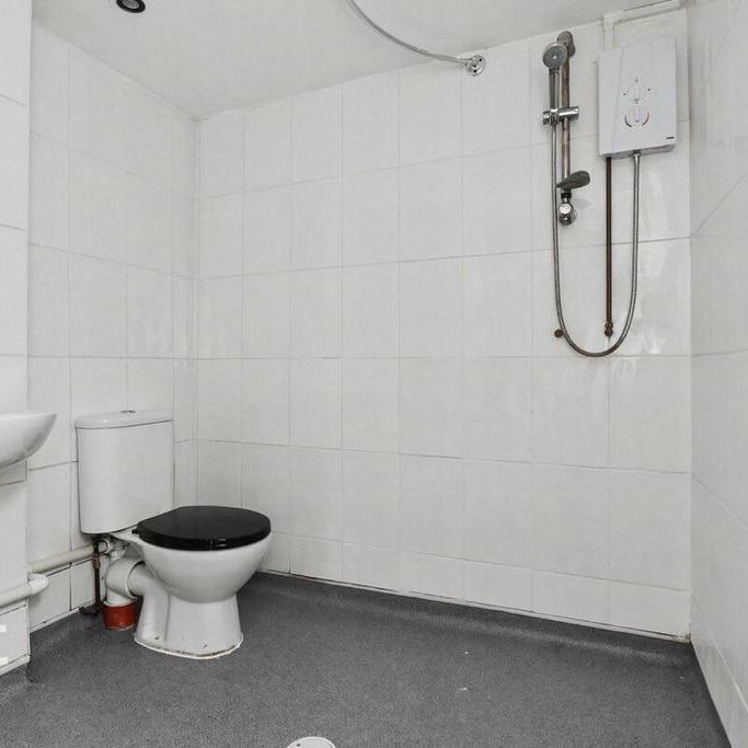 1 bedroom end of terrace house to rent - Photo 1