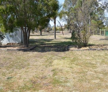 Brick Home in Quiet Cambooya - Photo 2