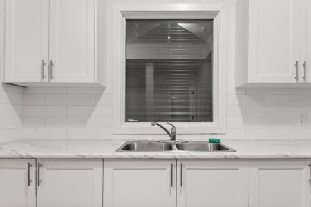 For Lease - 363 Front Street Unit# 101, Belleville, Ontario - Photo 5