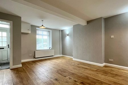 66 Old Carrick Road, Monkstown BT37 0UG - Photo 2