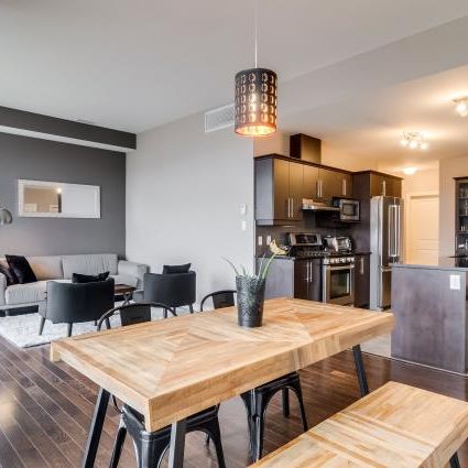 Superbe condo! 2 CAC, 1.5 SDB, 2 stationnements - Photo 1