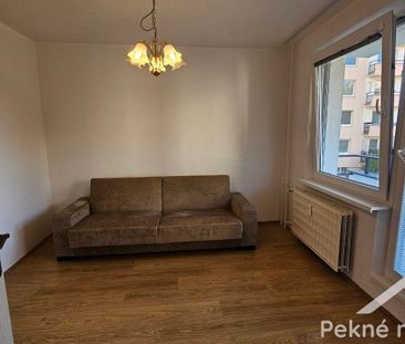 Prenájom 1 izbového bytu s balkónom vo Zvolene - ulica E. M. Šoltés... - Photo 2
