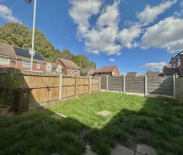Caistor Close, Manchester, M16 - Photo 2