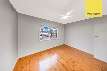 WARM AND COZY HOME OFFERED! READY TO MOVE IN! - Photo 4