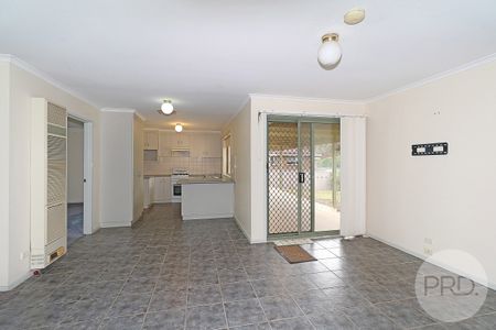 10 Canola Place, Estella NSW 2650 - Photo 2