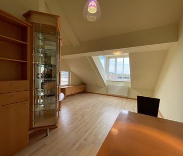 MODERNE DACHTERRASSEN-WOHNUNG - AUF EINER EBENE - RUHELAGE/FERNBLICK - Photo 2