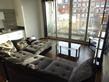 2 bedroom apartment to rent - Photo 3