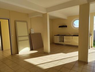 Location Appartement 2 pièces 52 m2 à Schœlcher - Photo 5