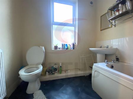 Fosse Road South, LE3, Leicester - Photo 3