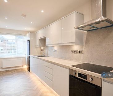 5 bedroom semi-detached house to rent - Photo 1