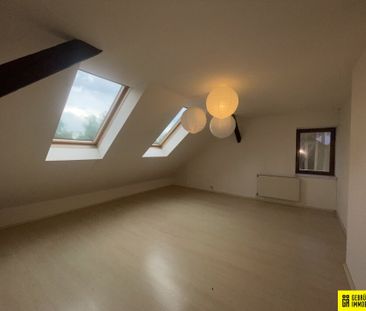 Helle 2-Zimmerwohnung im Dachgeschoss - Photo 2