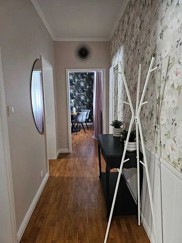 Apartament 70m2 Centrum Gdyni Świetna lokalizacja - Photo 2