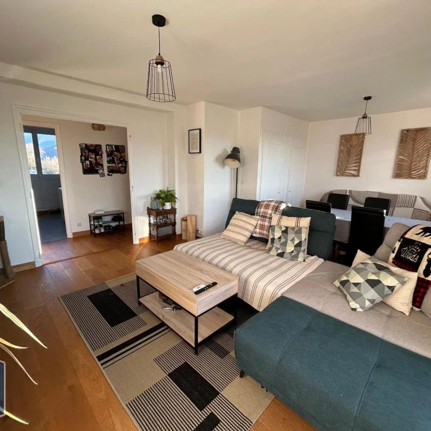 Appartement à louer 2 pièces 52.2m² - Photo 1