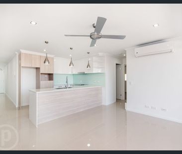 Brand New with Amazing City View - Photo 3