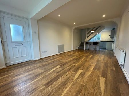 57 Ennerdale Close, S18 - Photo 2