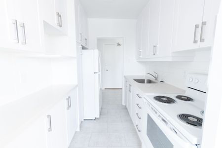 For Lease - 29 Upper Canada Drive Unit# 304, Toronto, Ontario - Photo 4