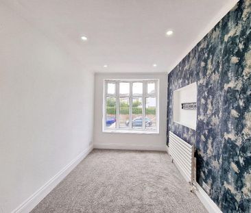 5 bedroom semi-detached house to rent - Photo 4