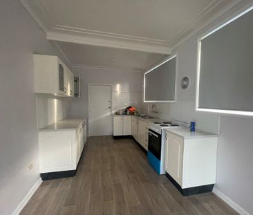 FAMILY HOME CLOSE TO ALL AMENITIES - Photo 1