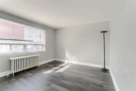For Lease - 69 Third Street Unit# 3, Toronto, Ontario - Photo 2