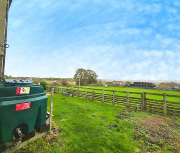 3 bedroom detached house to rent - Photo 6