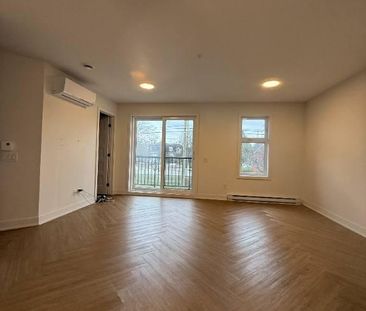 Spacieux 3 ½ à louer - Photo 2