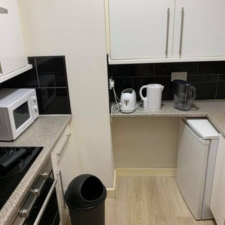Studio Flat, Cobourg Street, M1 - Photo 4