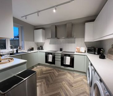 Room in a Shared House, St. Mildreds Road, SE12 - Photo 6