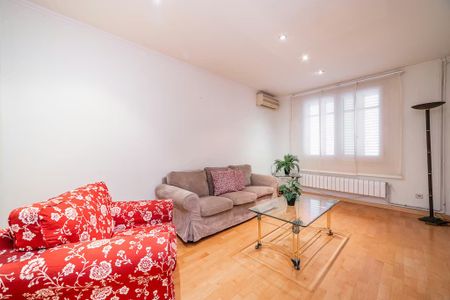 Carrer de la Indústria, Barcelona, Catalonia 08025 - Photo 5