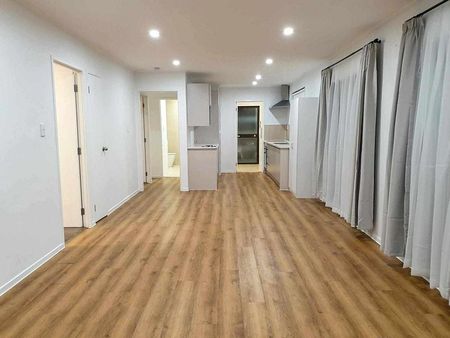 Modern Family Home in Clendon Park - Photo 2