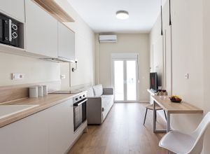 Διαμέρισμα για ενοικίαση - Νεάπολη, - Photo 1