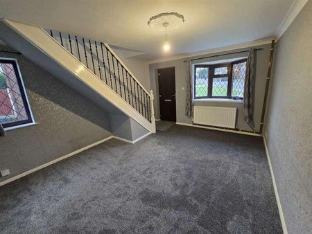 The Croft, Retford, DN22 - Photo 2