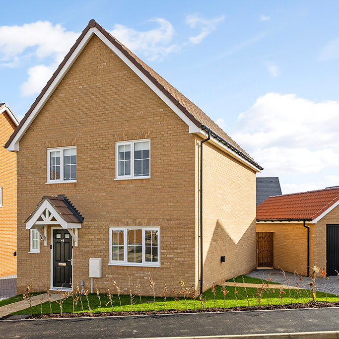 4 bedroom detached house to rent - Photo 1