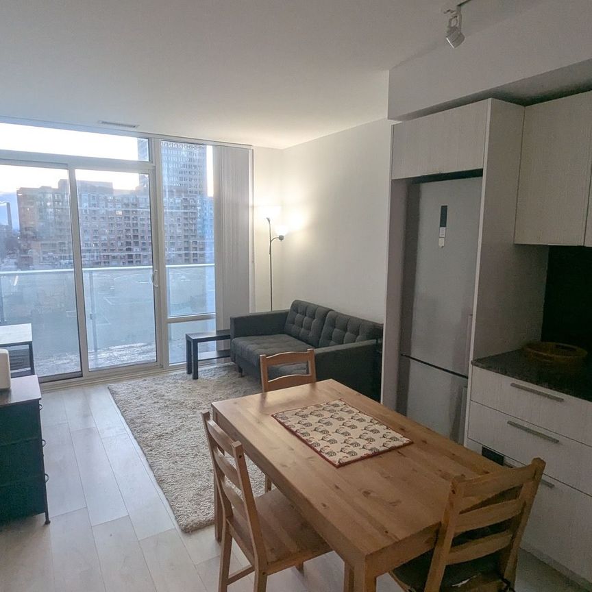 For Lease - 501 Yonge Street Unit# 813, Toronto, Ontario - Photo 1
