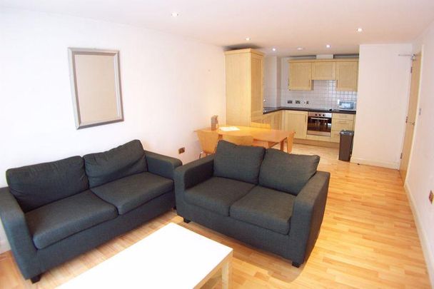 2 bedroom apartment to rent - Photo 1