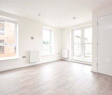 7, Copper Beech Court, Leeds, West Yorkshire, LS16 6FW - Photo 3