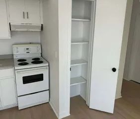 1 room apartment of 45m² in Quebec - Photo 2