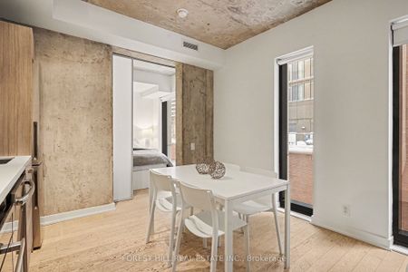 King Charlotte Lofts , #301 - Photo 2